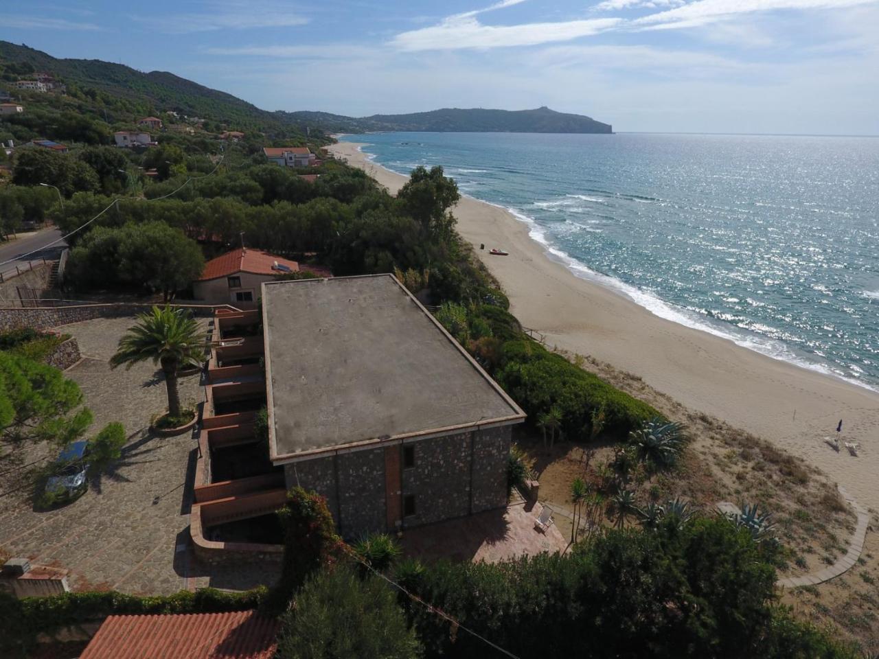 Residence Le Palme - Appartamenti Sul Mare - Spiaggia Tra Palinuro E Caprioli Pisciotta Kültér fotó